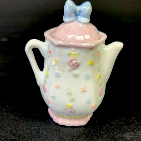 Vintage 1995  porcelain Precious Moments “Dill” teapot spice jar - Picture 2 of 7